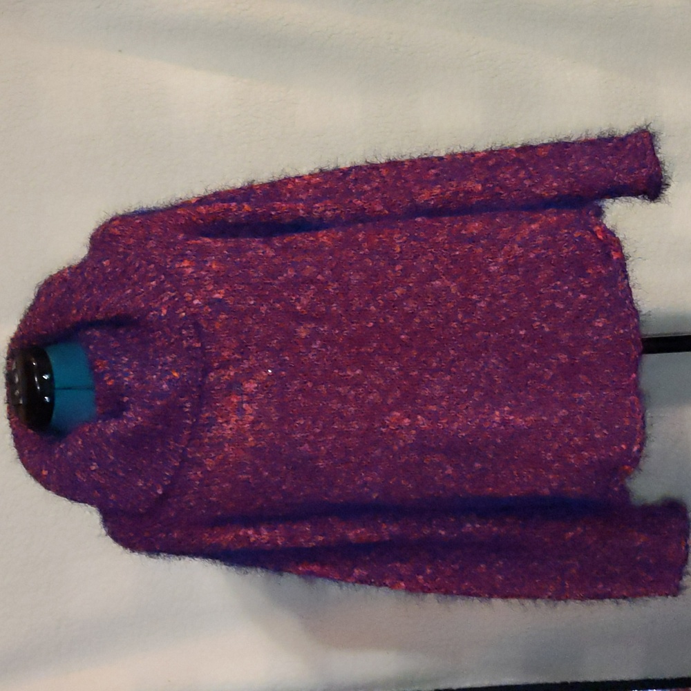 Easy Spirit pink and purple fuzzy thread sweater size large